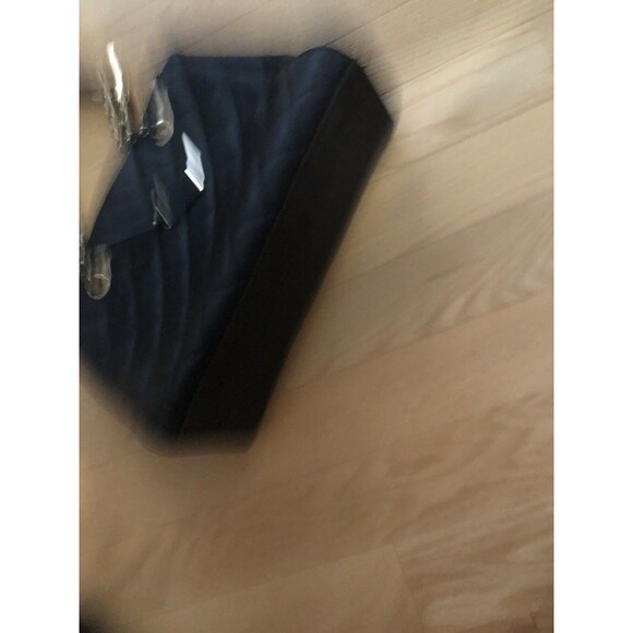 Madison West Womens Handbag Black Leather NWOT Zip Snap Closure - Picture 5 of 10